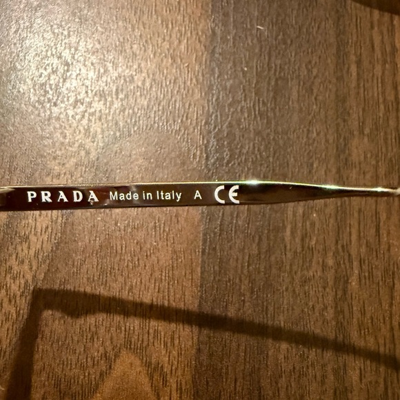 Authentic Prada 62S sunglasses, great condition!!!!!! - Picture 4 of 8
